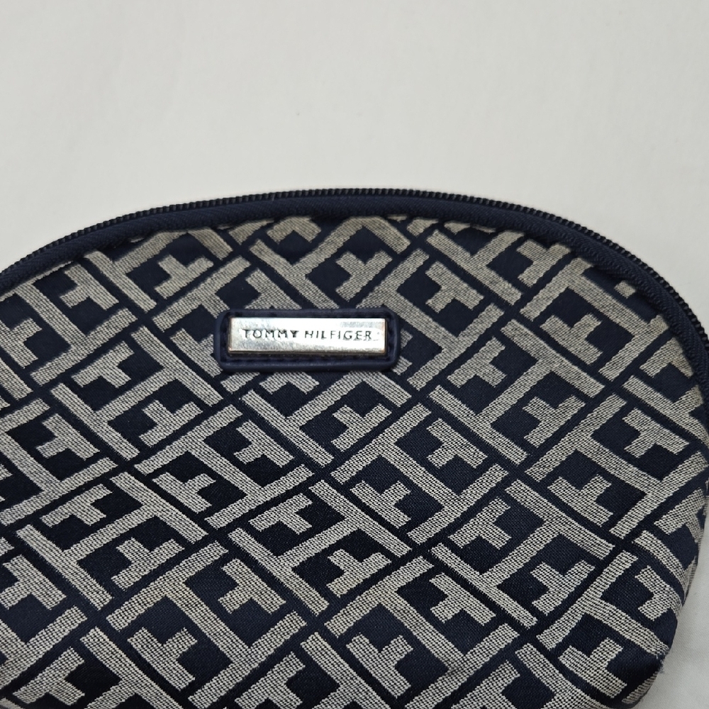 Tommy Hilfiger Blue and Gray Toiletry Bag with Geometric Design